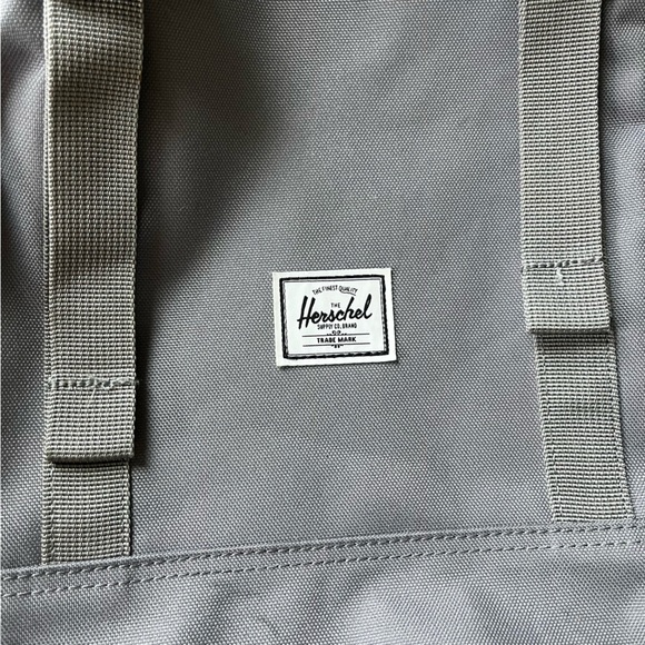 Herschel Supply Company Charcoal Gray Iona Backpack Clean Large 20in - Picture 3 of 12
